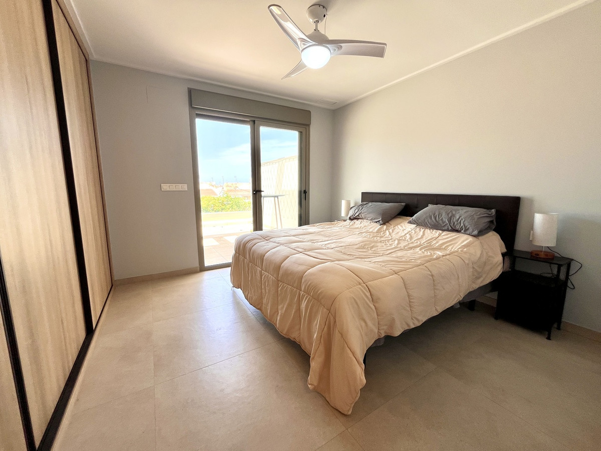Sold - 2 Bedroom 2 Bathroom Apartment - Penthouse in Pilar de la Horadada - Torre de la Horadada  - Alicante