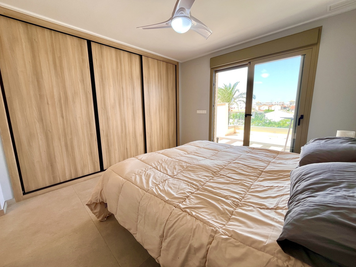 Sold - 2 Bedroom 2 Bathroom Apartment - Penthouse in Pilar de la Horadada - Torre de la Horadada  - Alicante