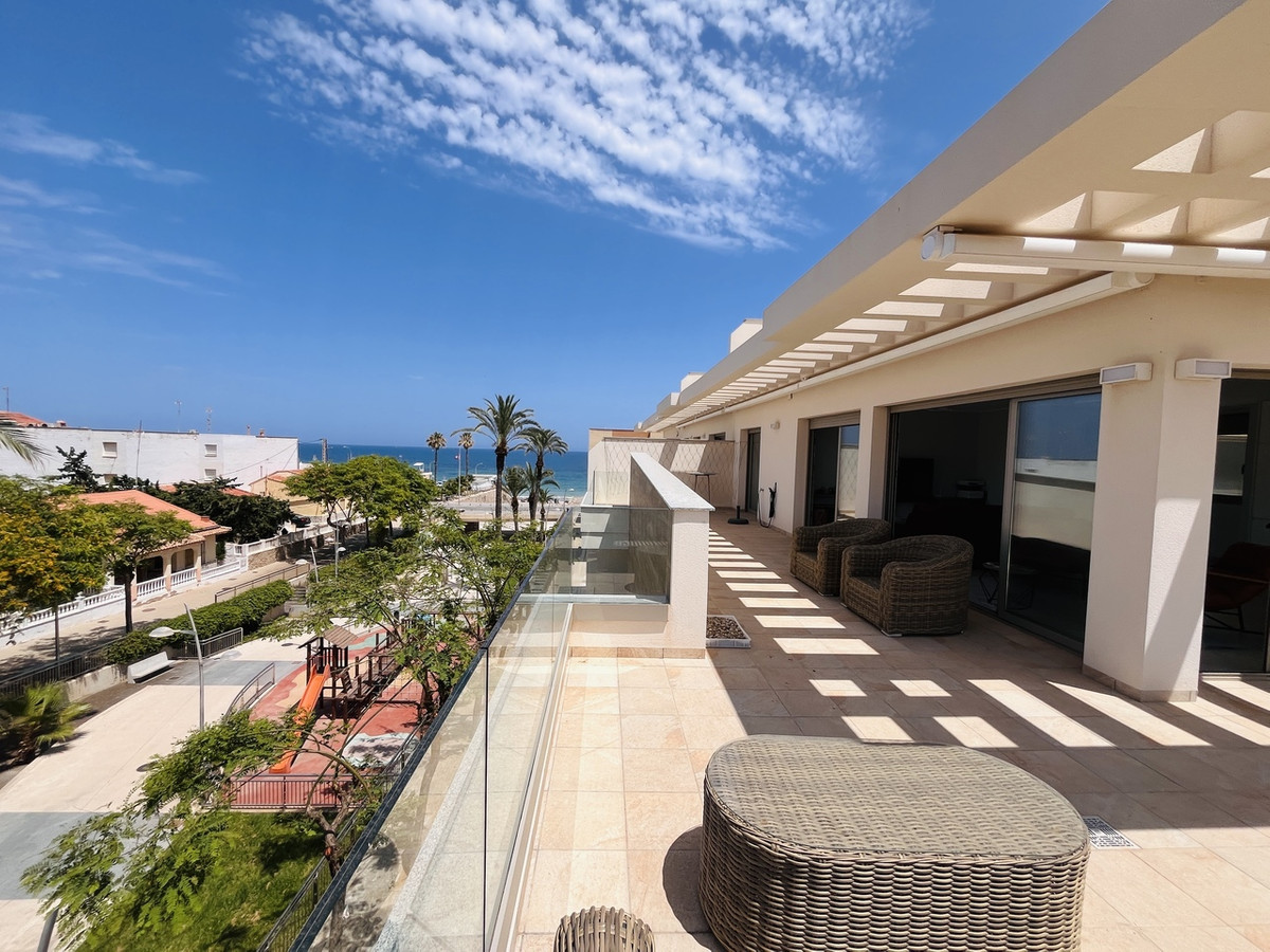 Sold - 2 Bedroom 2 Bathroom Apartment - Penthouse in Pilar de la Horadada - Torre de la Horadada  - Alicante