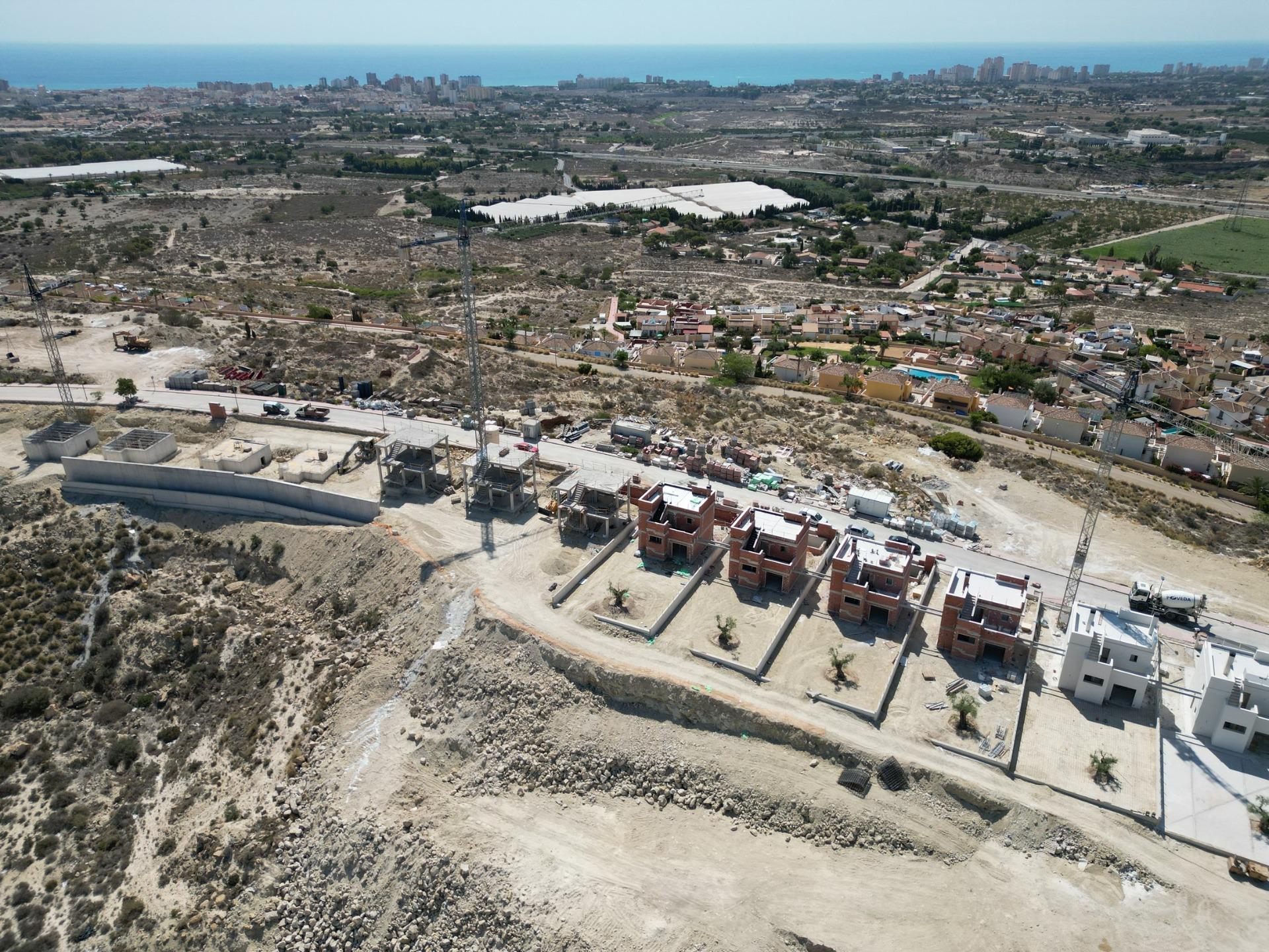 For sale - 3 Bedroom 3 Bathroom Villa in Mutxamel - Mutxamel  - Alicante