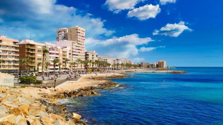New Build - 1 Bedroom 1 Bathroom Apartment in Torrevieja - Centro  - Alicante
