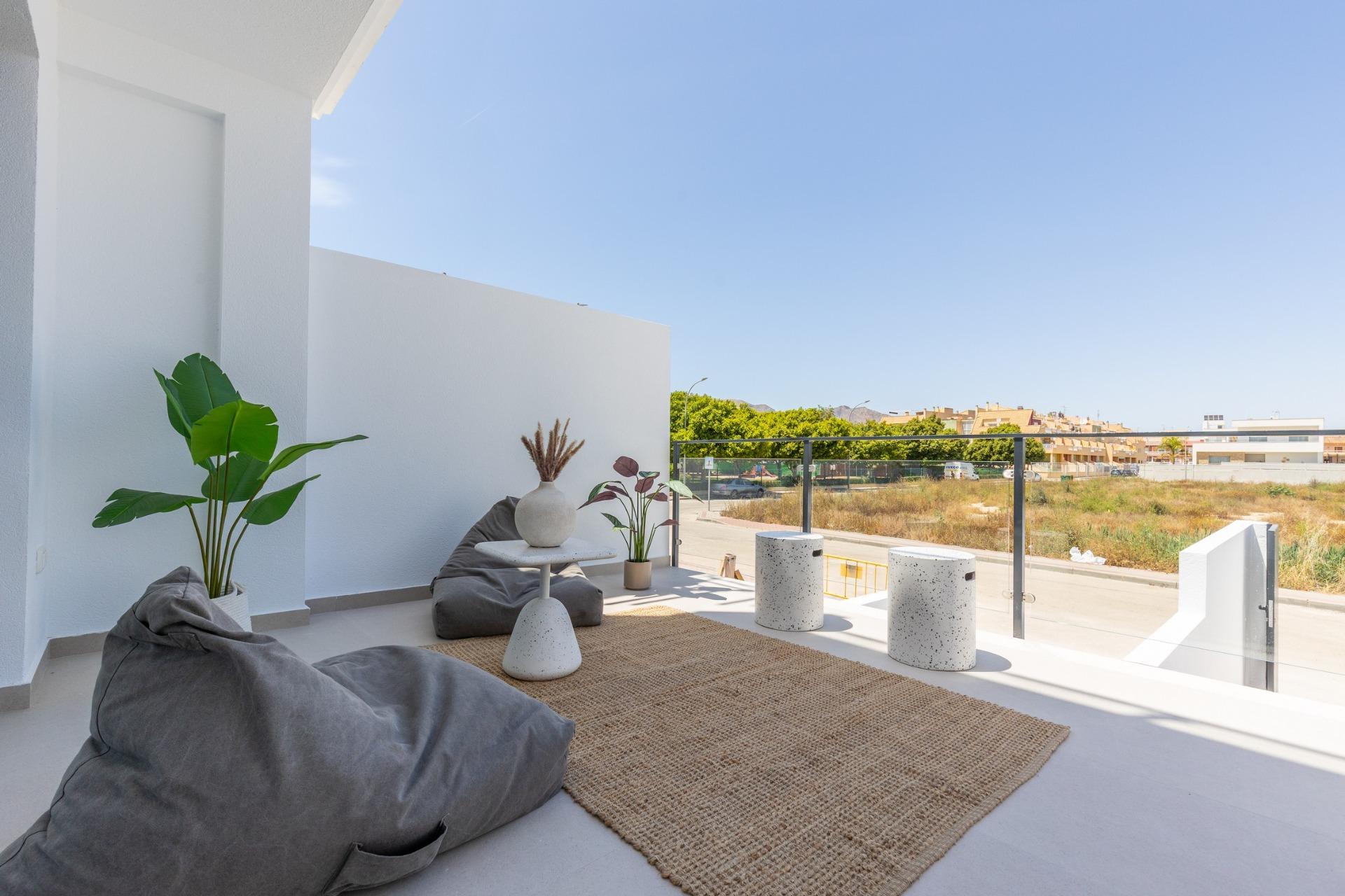 New Build - 4 Bedroom 2 Bathroom Town House in Rafal - pueblo  - Alicante