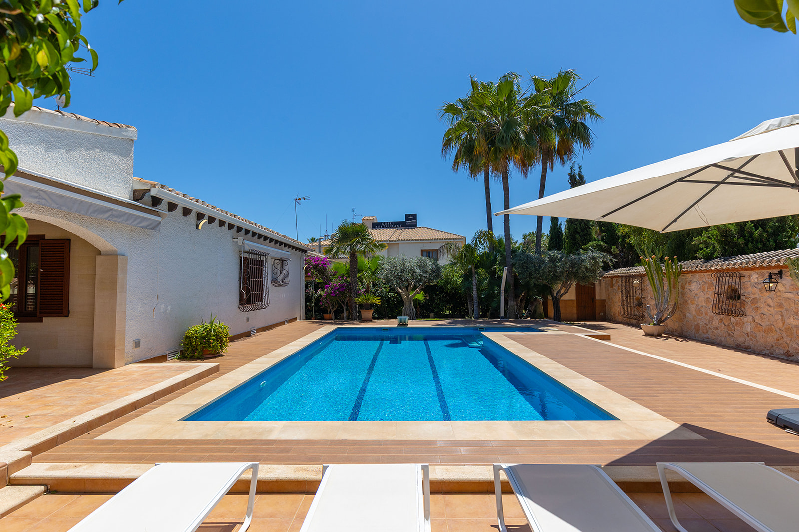 For sale - 4 Bedroom 2 Bathroom Villa in Orihuela - Orihuela Costa  - Alicante