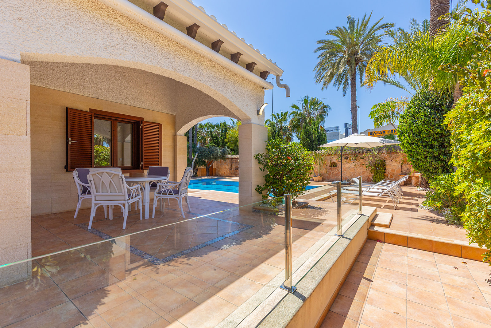 For sale - 4 Bedroom 2 Bathroom Villa in Orihuela - Orihuela Costa  - Alicante