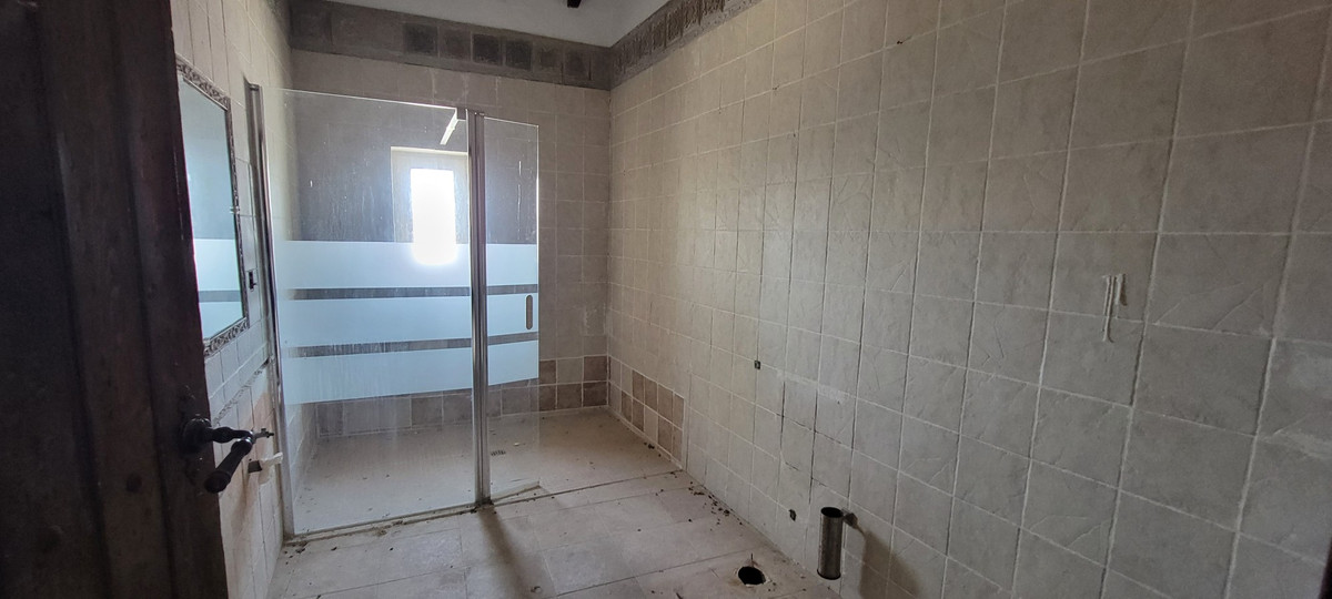 For sale - 4 Bedroom 3 Bathroom House - Finca - Cortijo in Orihuela - Torremendo  - Alicante