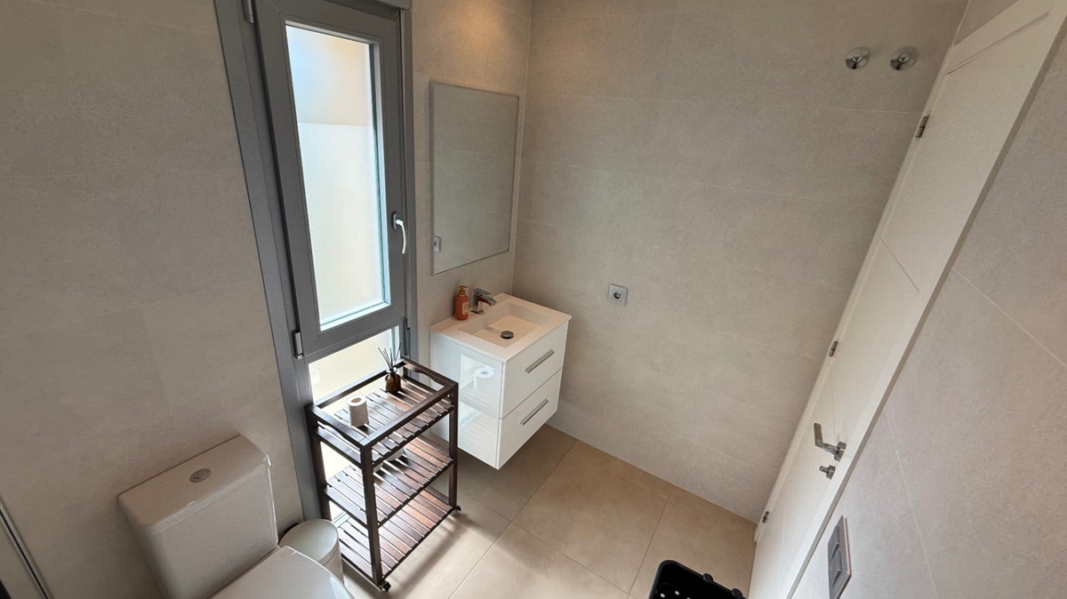 For sale - 3 Bedroom 2 Bathroom House - Detached Villa in Orihuela - Orihuela Centro  - Alicante