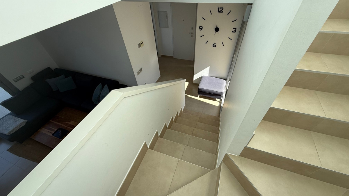 For sale - 3 Bedroom 2 Bathroom House - Detached Villa in Orihuela - Orihuela Centro  - Alicante