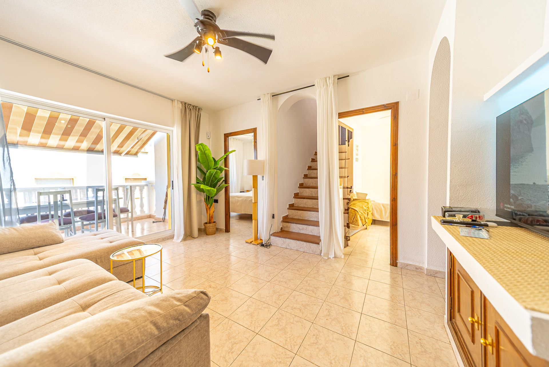 For sale - 3 Bedroom 1 Bathroom Penthouse in La Mata - La mata  - Alicante