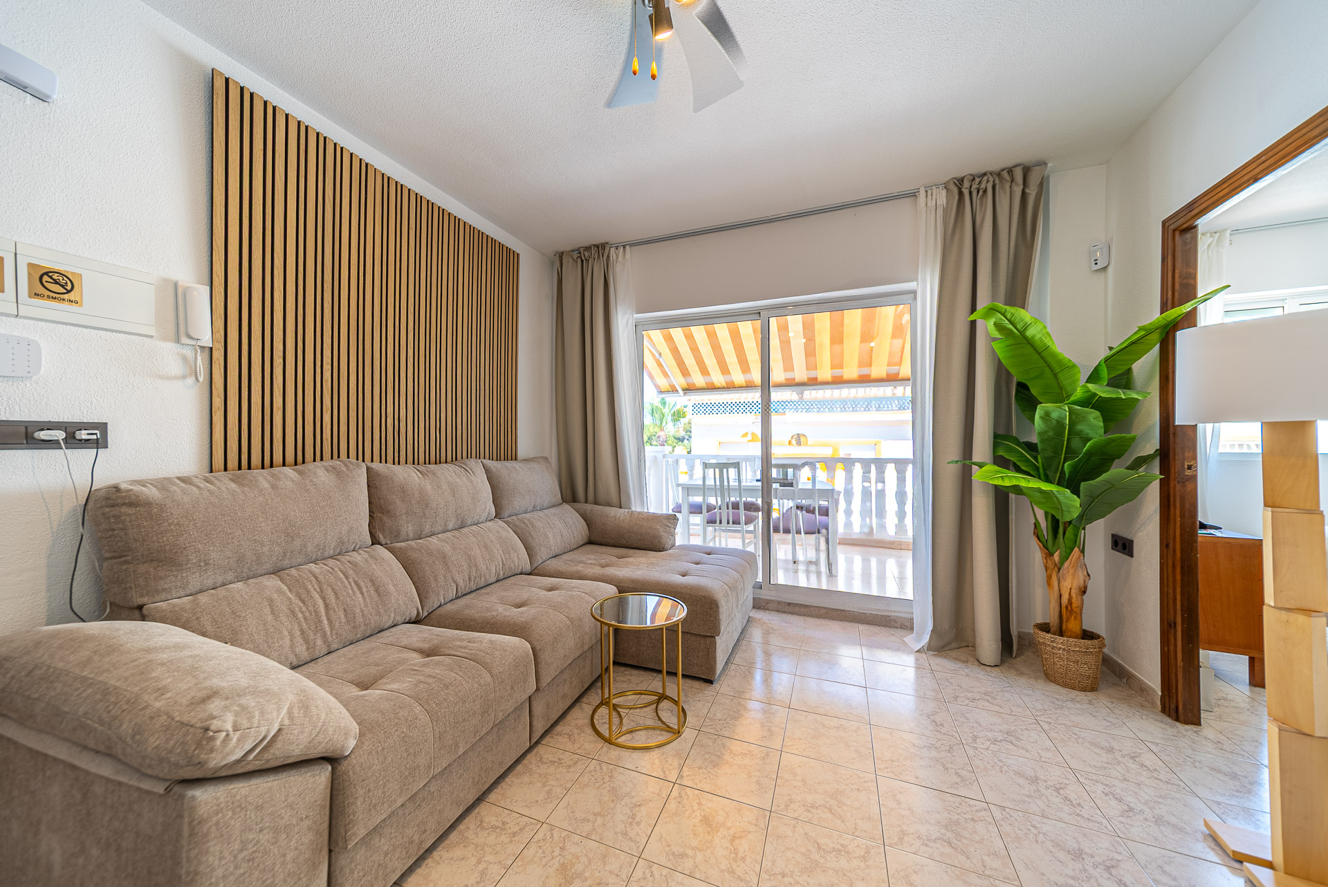 For sale - 3 Bedroom 1 Bathroom Penthouse in La Mata - La mata  - Alicante