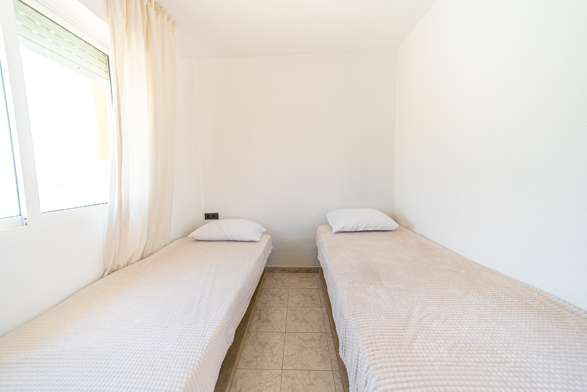 For sale - 3 Bedroom 1 Bathroom Penthouse in La Mata - La mata  - Alicante