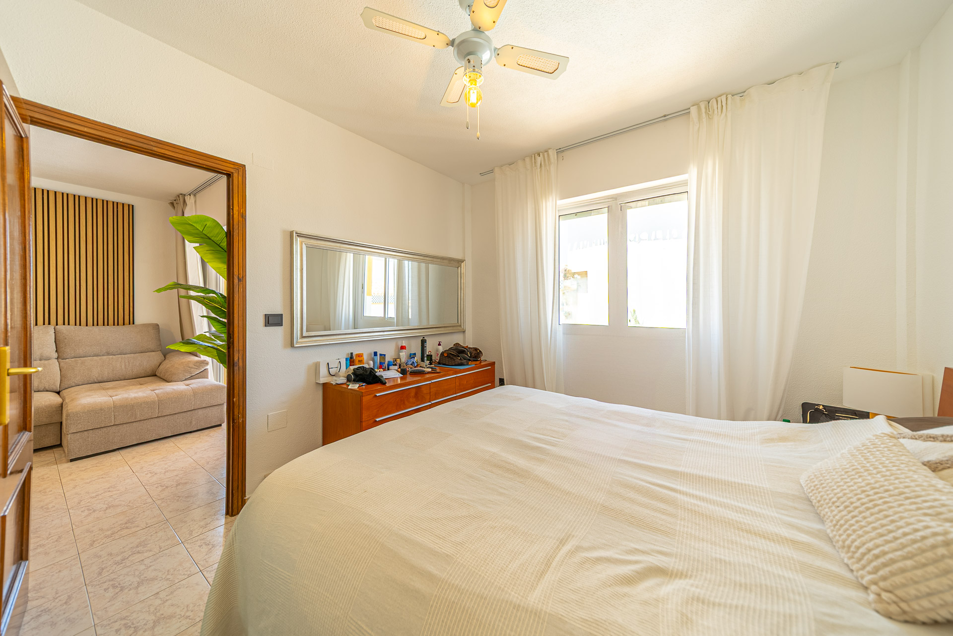 For sale - 3 Bedroom 1 Bathroom Penthouse in La Mata - La mata  - Alicante
