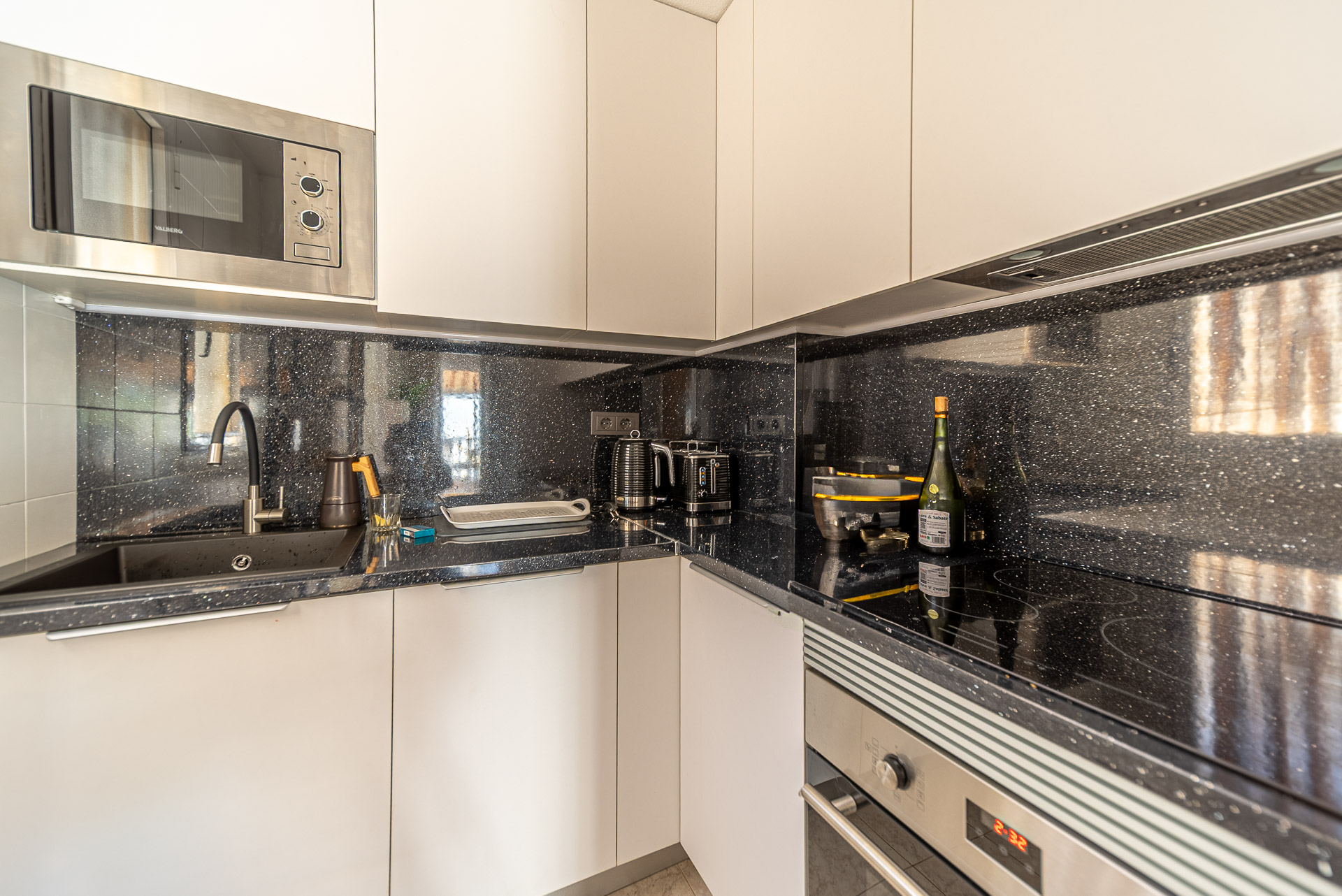 For sale - 3 Bedroom 1 Bathroom Penthouse in La Mata - La mata  - Alicante
