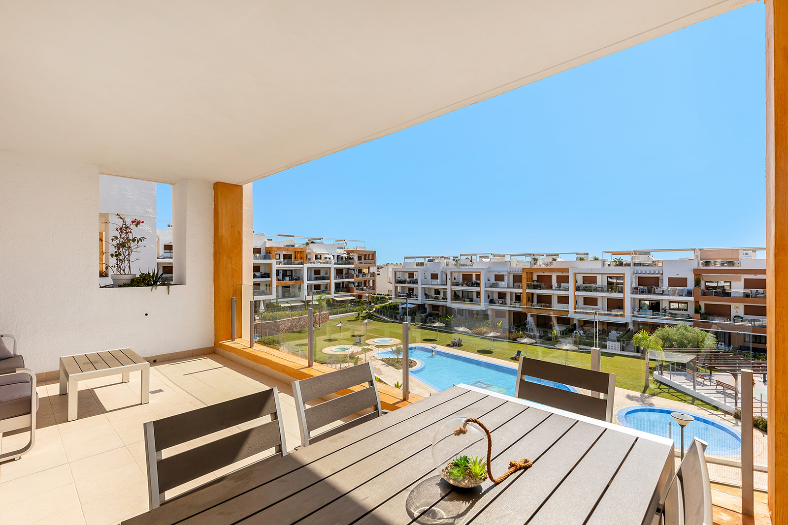 For sale - 3 Bedroom 2 Bathroom Apartment in Orihuela - Los Dolses - Alicante