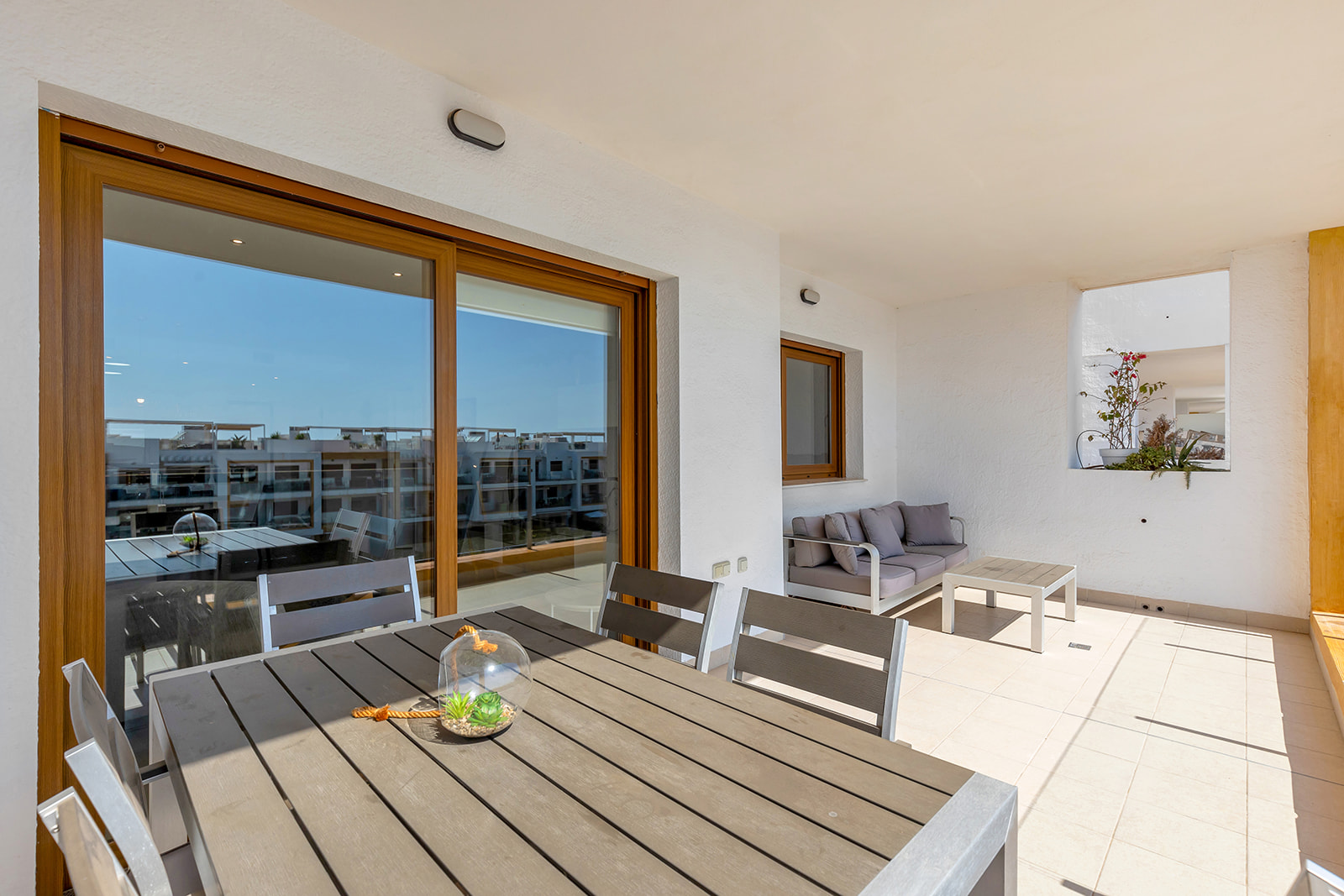 For sale - 3 Bedroom 2 Bathroom Apartment in Orihuela - Los Dolses - Alicante