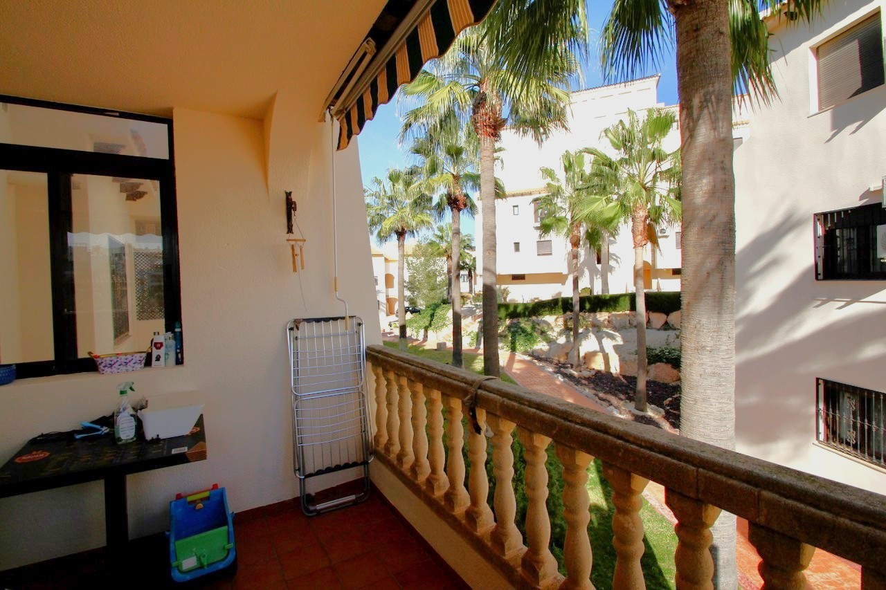 For sale - 3 Bedroom 2 Bathroom Apartment in Villamartin - Las Ramblas  - Alicante