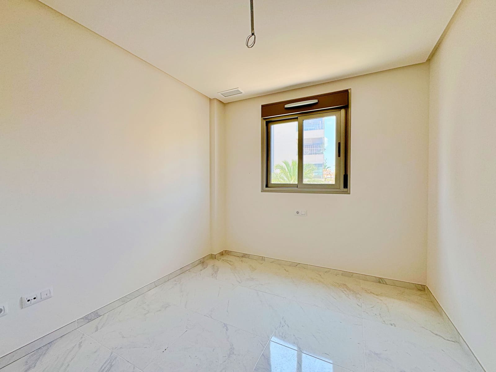For sale - 2 Bedroom 2 Bathroom Apartment in Los Dolses - Villamartin  - Alicante