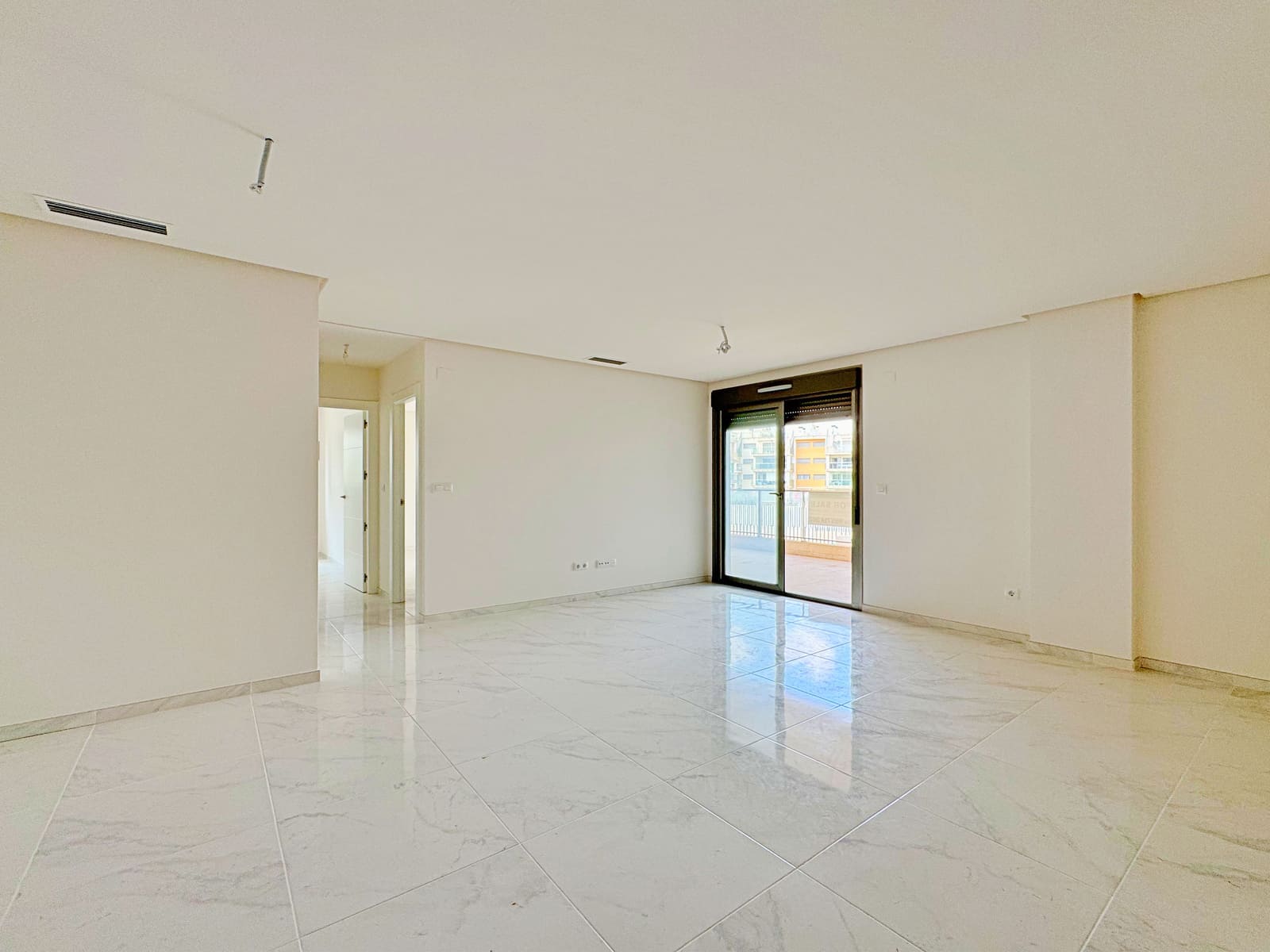 For sale - 2 Bedroom 2 Bathroom Apartment in Los Dolses - Villamartin  - Alicante