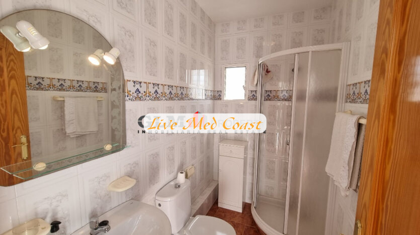 For sale - 4 Bedroom 2 Bathroom Townhouse in Los Alcazares - Oasis - Murcia