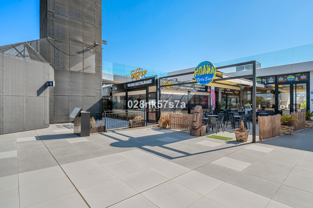 For sale - 4 Bedroom 4 Bathroom House - Detached Villa in Orihuela - Lomas de Cabo Roig  - Alicante