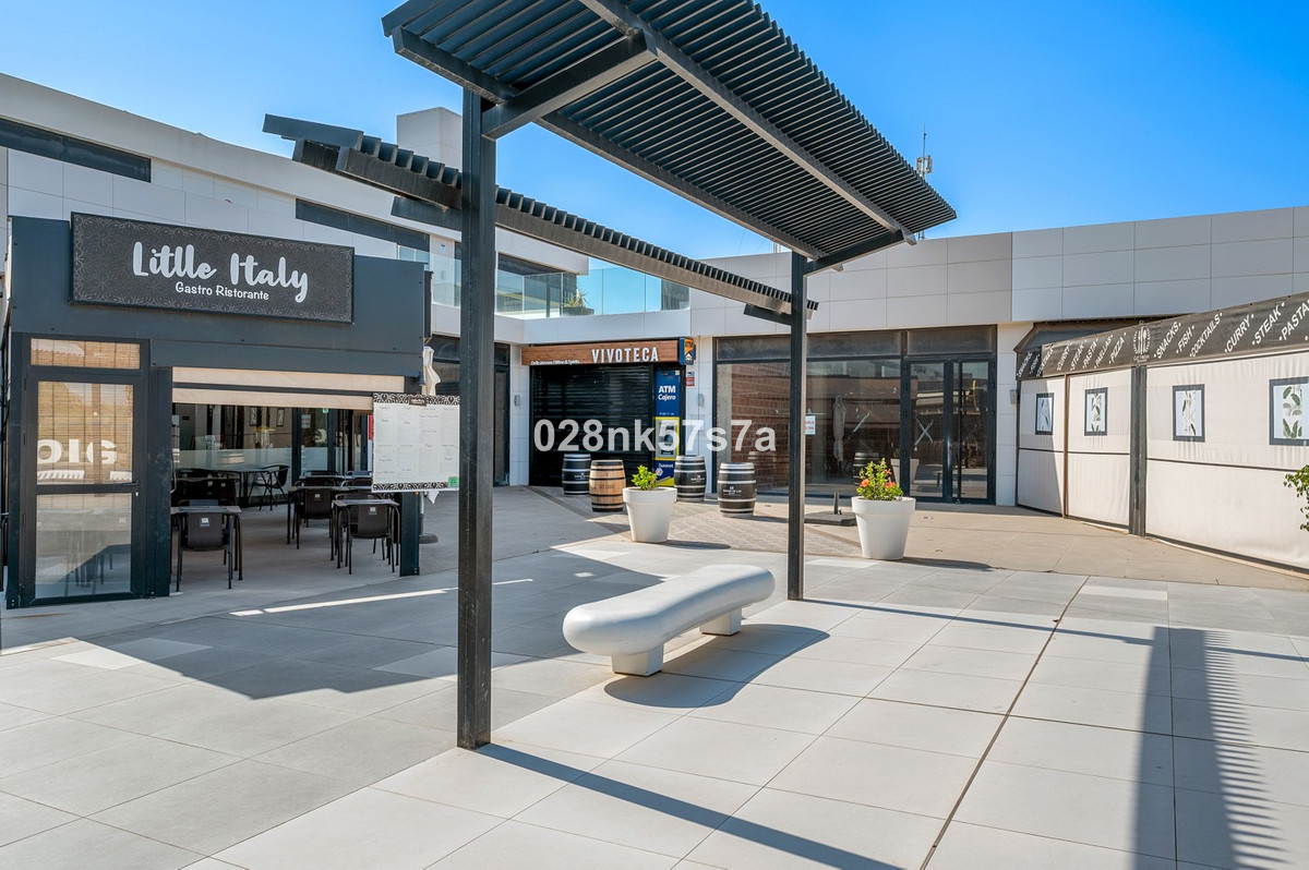 For sale - 4 Bedroom 4 Bathroom House - Detached Villa in Orihuela - Lomas de Cabo Roig  - Alicante