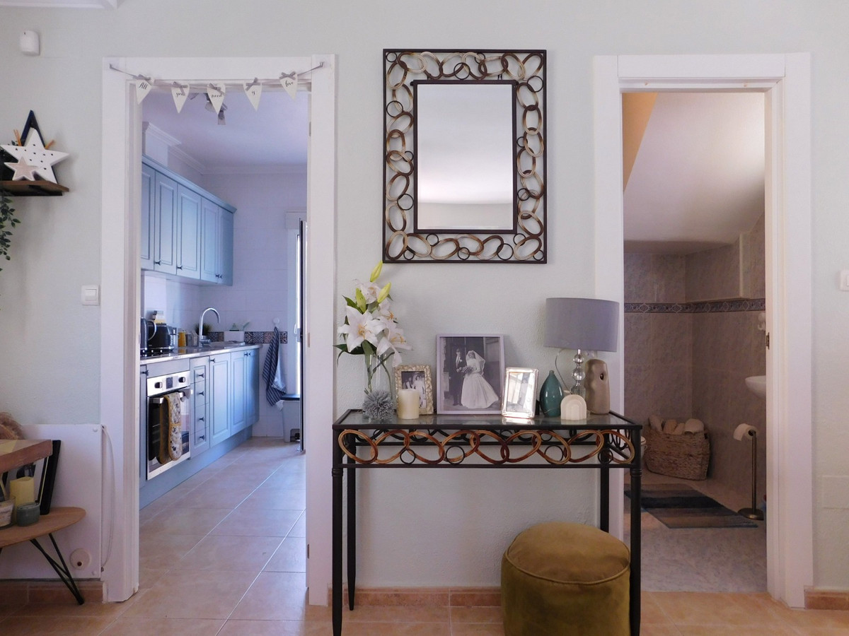 For sale - 3 Bedroom 3 Bathroom Detached Villa in Villamartin - Villamartin  - Alicante