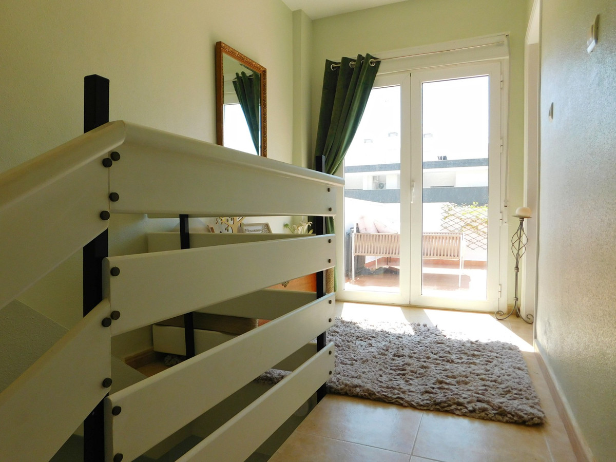 For sale - 3 Bedroom 3 Bathroom Detached Villa in Villamartin - Villamartin  - Alicante
