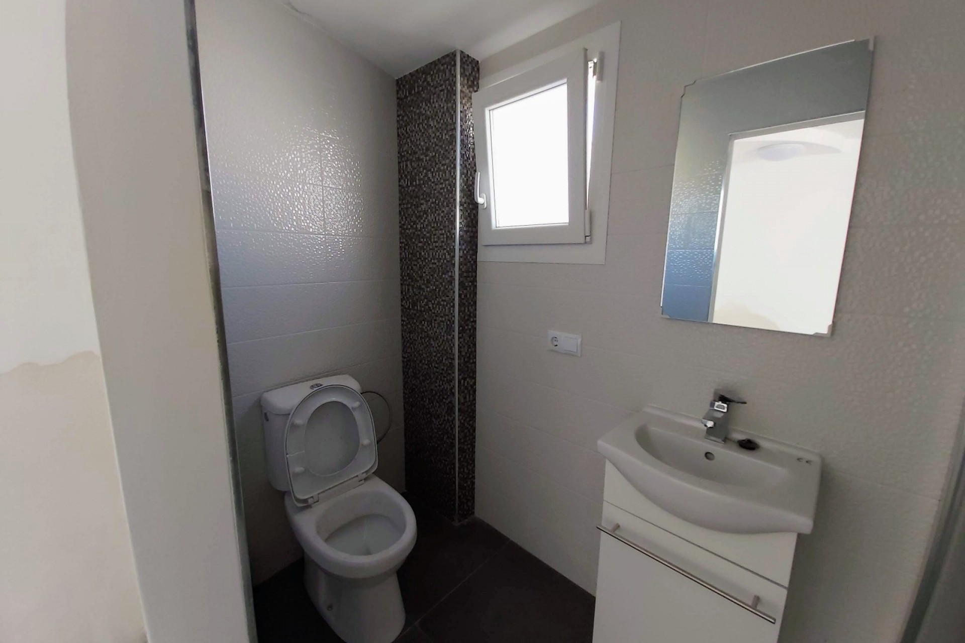 For sale - 6 Bedroom 5 Bathroom Detached House / Villa in Ciudad Quesada - Golf La Marquesa (Ciudad Quesada)  - Alicante