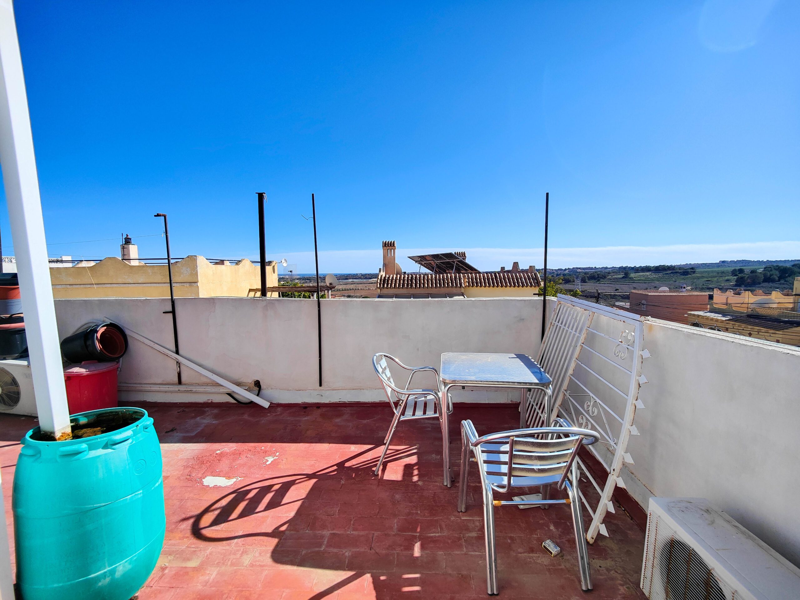 For sale - 4 Bedroom 2 Bathroom Town House in San Miguel de Salinas -  - Alicante