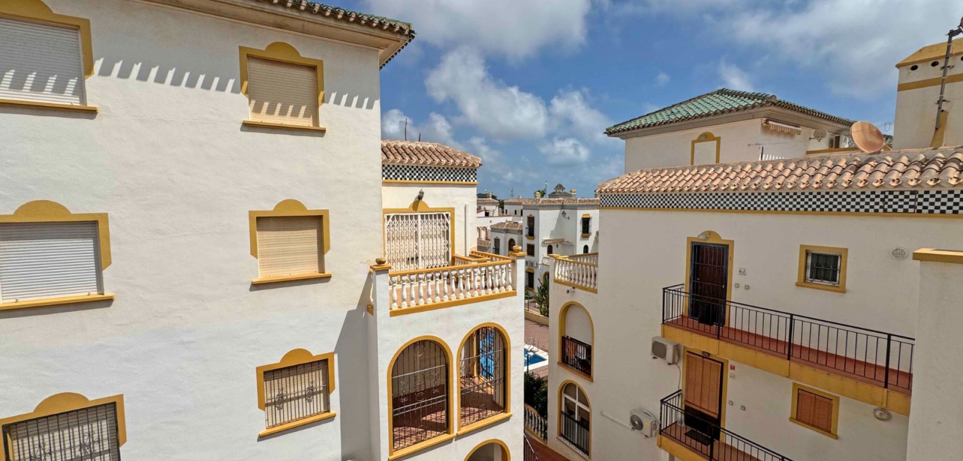 For sale - 3 Bedroom 1 Bathroom Duplex Penthouse in La Mata - La Mata  - Alicante
