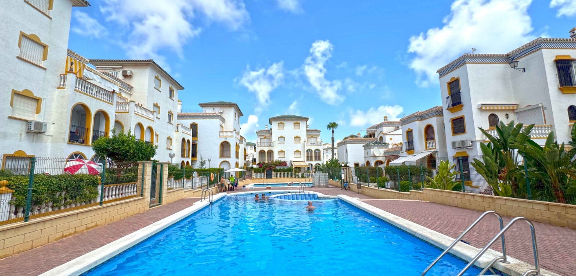 For sale - 3 Bedroom 1 Bathroom Duplex Penthouse in La Mata - La Mata  - Alicante