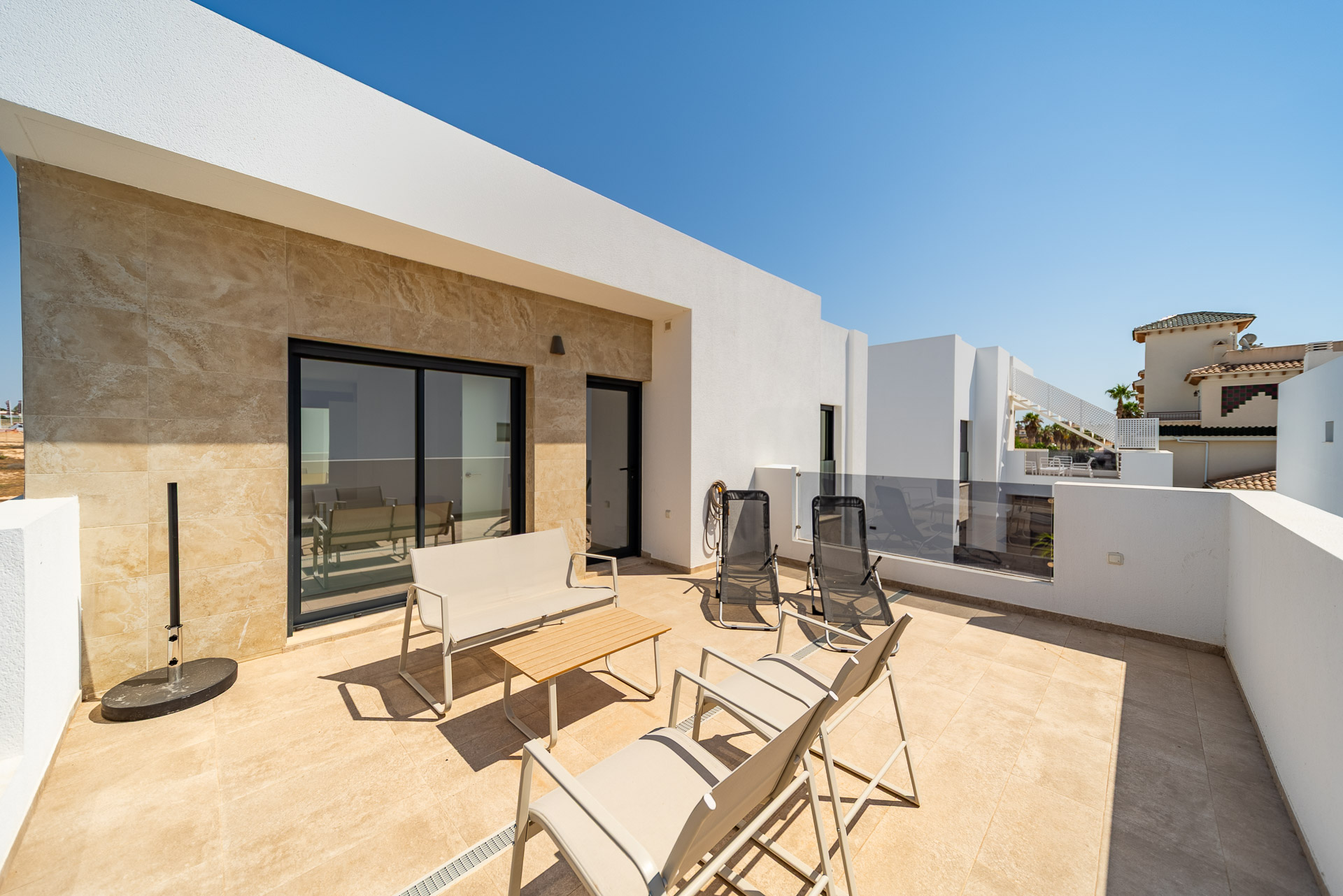 For sale - 3 Bedroom 3 Bathroom Villa in Ciudad Quesada -  - Alicante