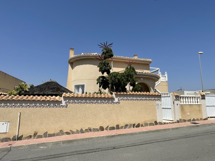 Sold - SOLD! 4 Bedroom 3 Bathroom Villa in Ciudad Quesada - , Ciudad Quesada, Alicante, Spain - Alicante