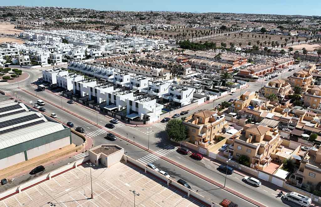 For sale - 3 Bedroom 2 Bathroom Townhouse in Rojales - Ciudad Quesada  - Alicante