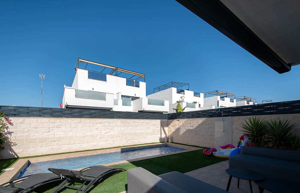 For sale - 3 Bedroom 2 Bathroom Townhouse in Rojales - Ciudad Quesada  - Alicante
