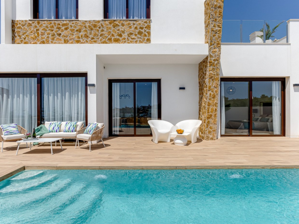 3 Bedroom 2 Bathroom Villa in Finestrat