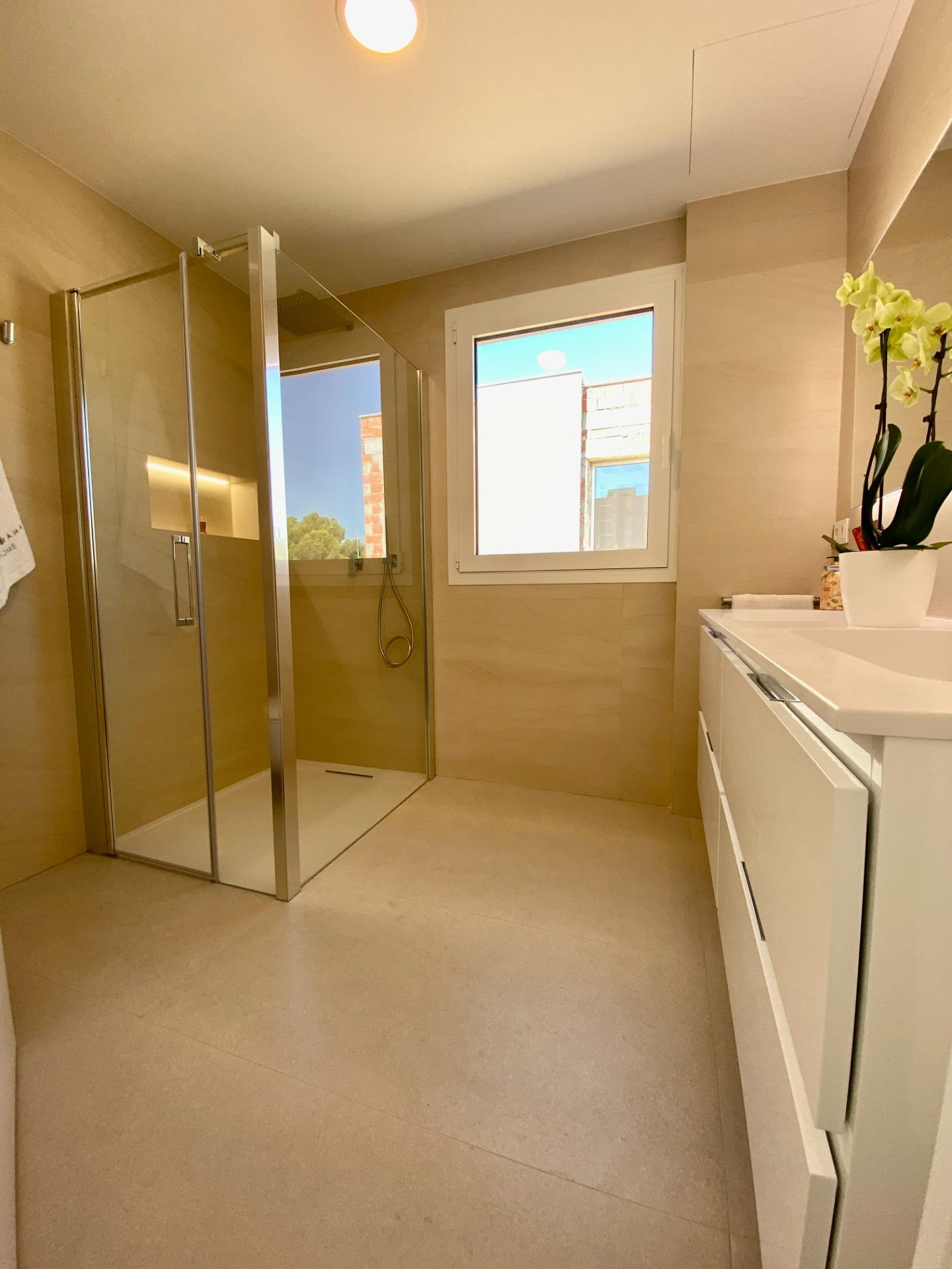 New Build - 3 Bedroom 3 Bathroom Villa in Finestrat - Sierra Cortina  - Alicante