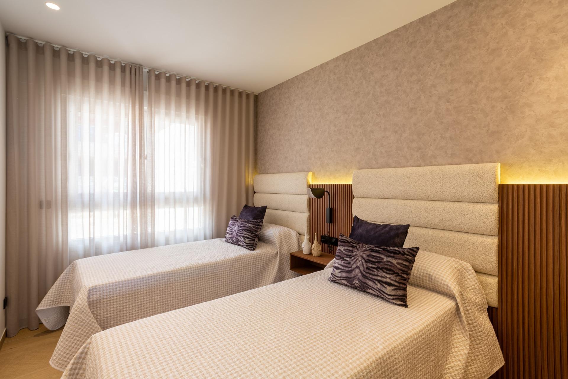 New Build - 2 Bedroom 2 Bathroom Ground Floor Modern Apartment in La Finca Golf Resort - La Finca Golf Resort - Alicante