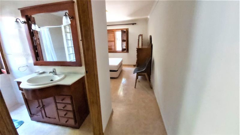 For sale - 4 Bedroom 3 Bathroom Detached Villa in Punta Prima -   - Alicante