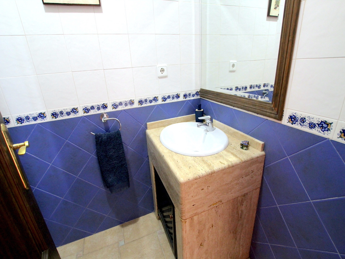 For sale - 3 Bedroom 2 Bathroom House - Detached Villa in Algorfa - Algorfa Centro  - Alicante