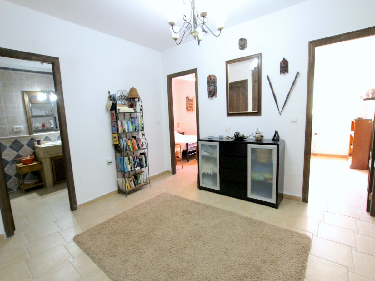 For sale - 3 Bedroom 2 Bathroom House - Detached Villa in Algorfa - Algorfa Centro  - Alicante
