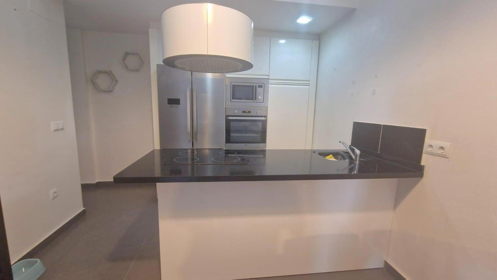 For sale - 2 Bedroom 2 Bathroom Semi-Detached House in Algorfa - La Finca Golf Resort - Alicante