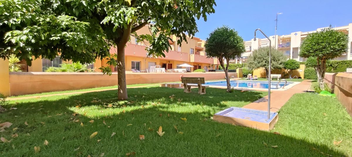 For sale - 3 Bedroom 2 Bathroom Townhouse in CABO ROIG - , CABO ROIG, Alicante, Spain - Alicante