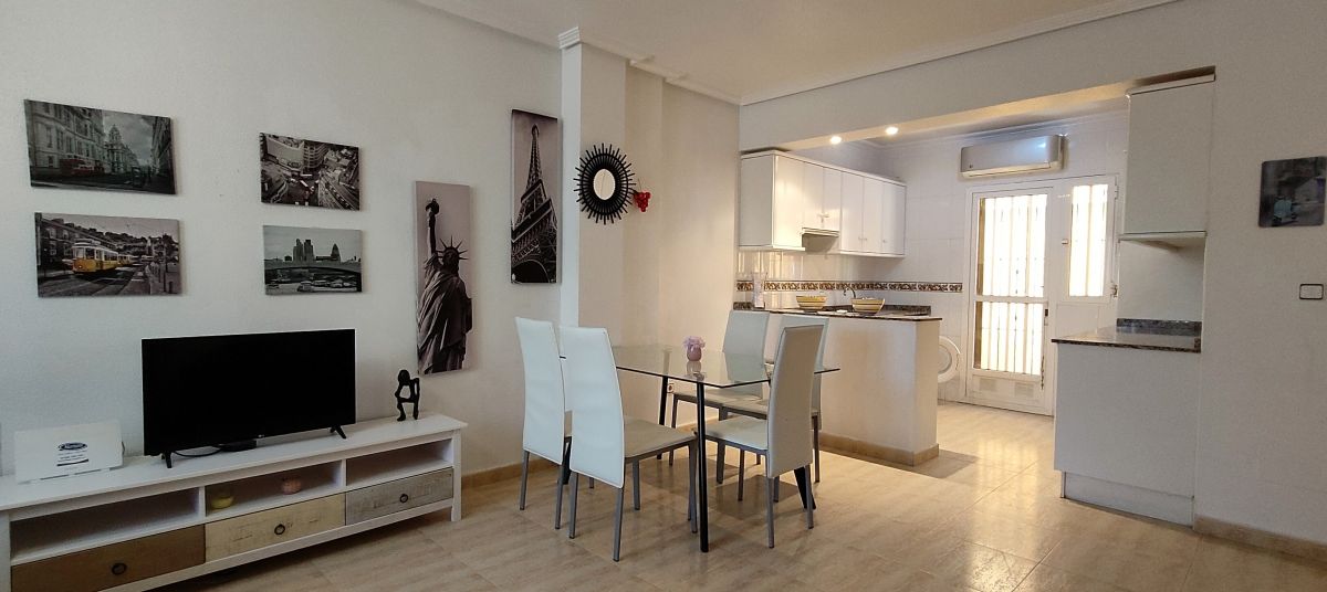 For sale - 3 Bedroom 2 Bathroom Townhouse in CABO ROIG - , CABO ROIG, Alicante, Spain - Alicante