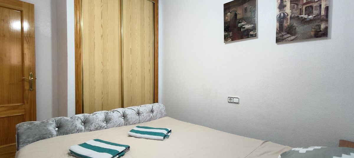 For sale - 3 Bedroom 2 Bathroom Townhouse in CABO ROIG - , CABO ROIG, Alicante, Spain - Alicante