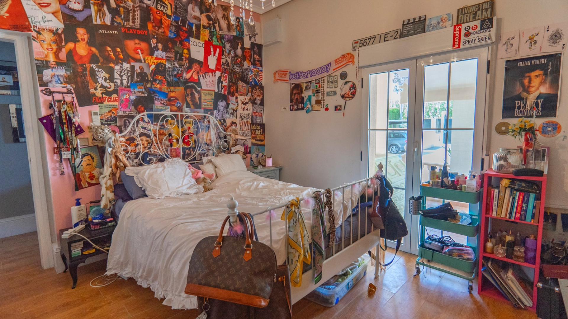 For sale - 6 Bedroom 3 Bathroom Country Property & Stables Las Heredades -   - Alicante