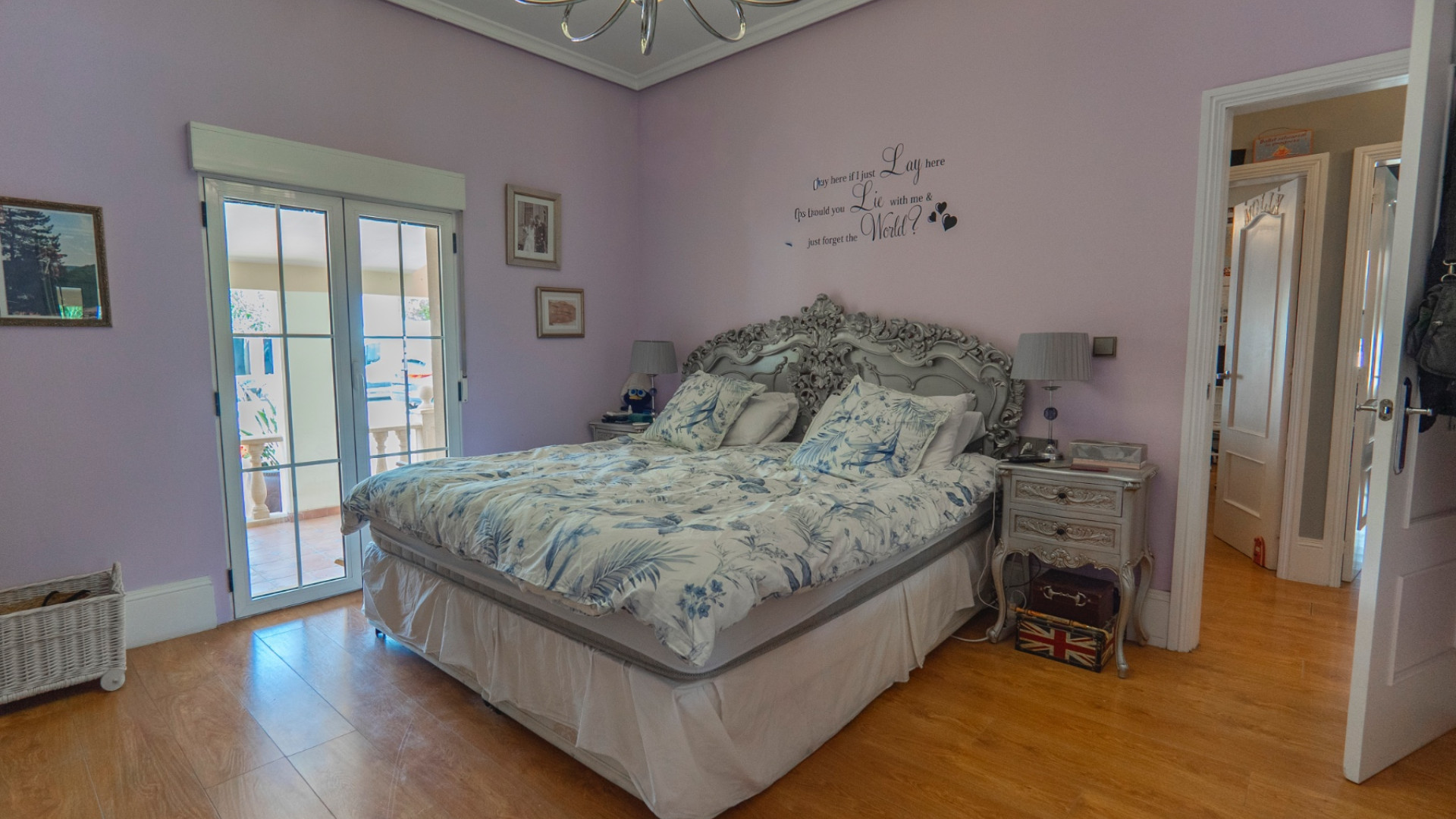 For sale - 6 Bedroom 3 Bathroom Country Property & Stables Las Heredades -   - Alicante