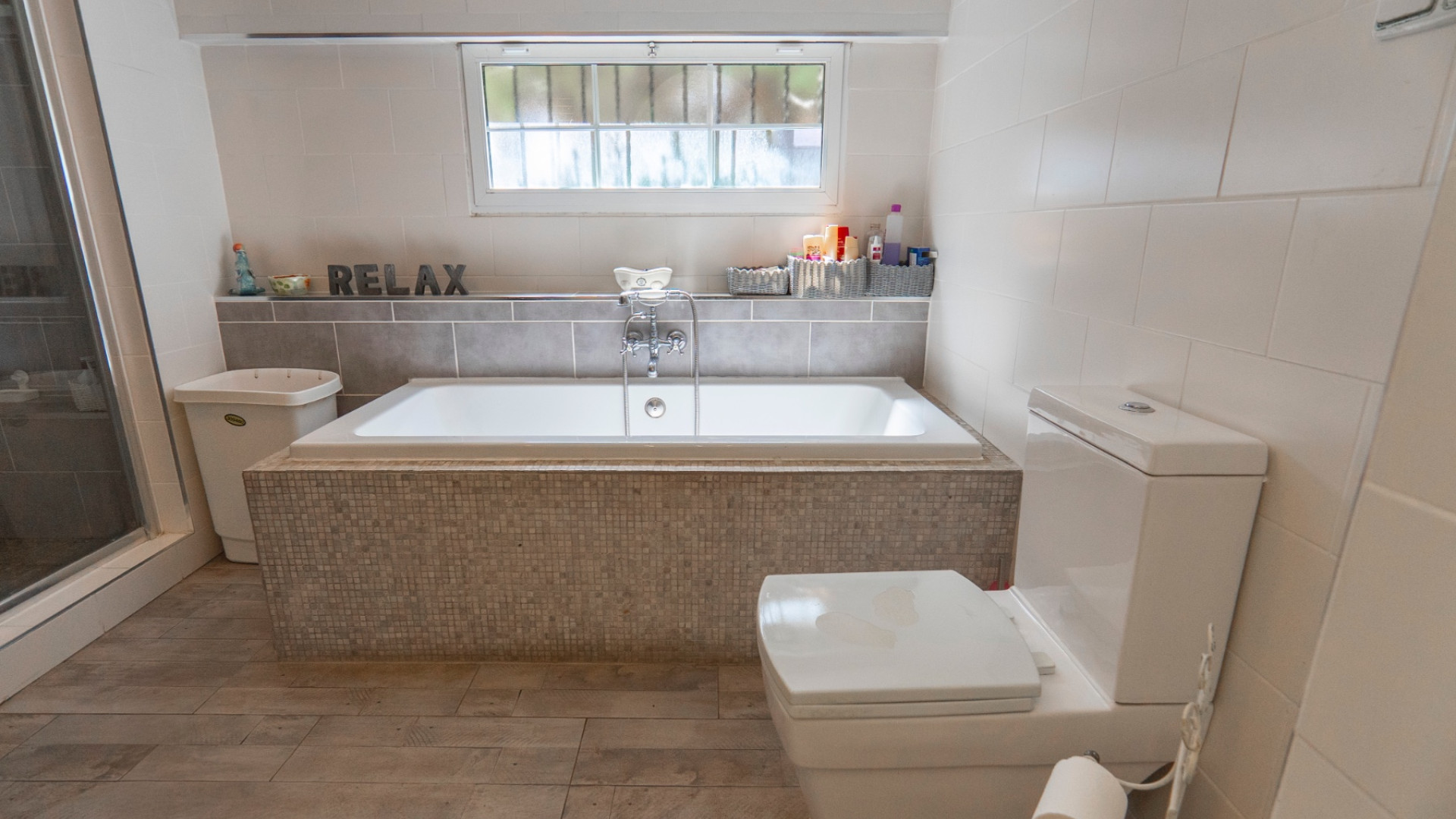 For sale - 6 Bedroom 3 Bathroom Country Property & Stables Las Heredades -   - Alicante