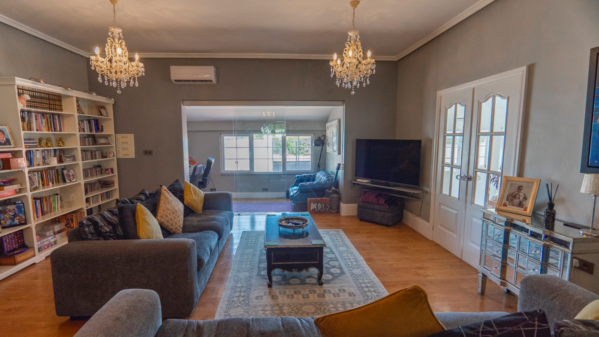 For sale - 6 Bedroom 3 Bathroom Country Property & Stables Las Heredades -   - Alicante