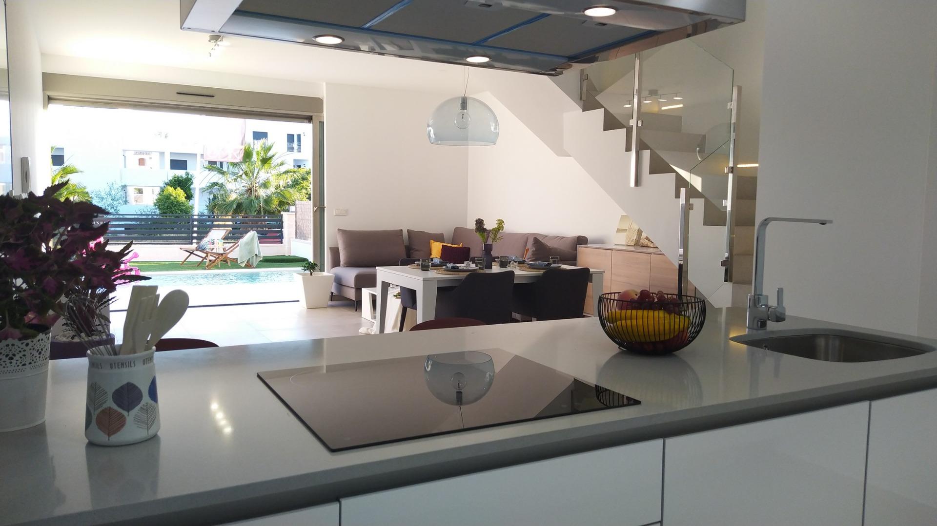 New Build - 3 Bedroom 4 Bathroom Villa in Villamartin - PAU 8  - Alicante