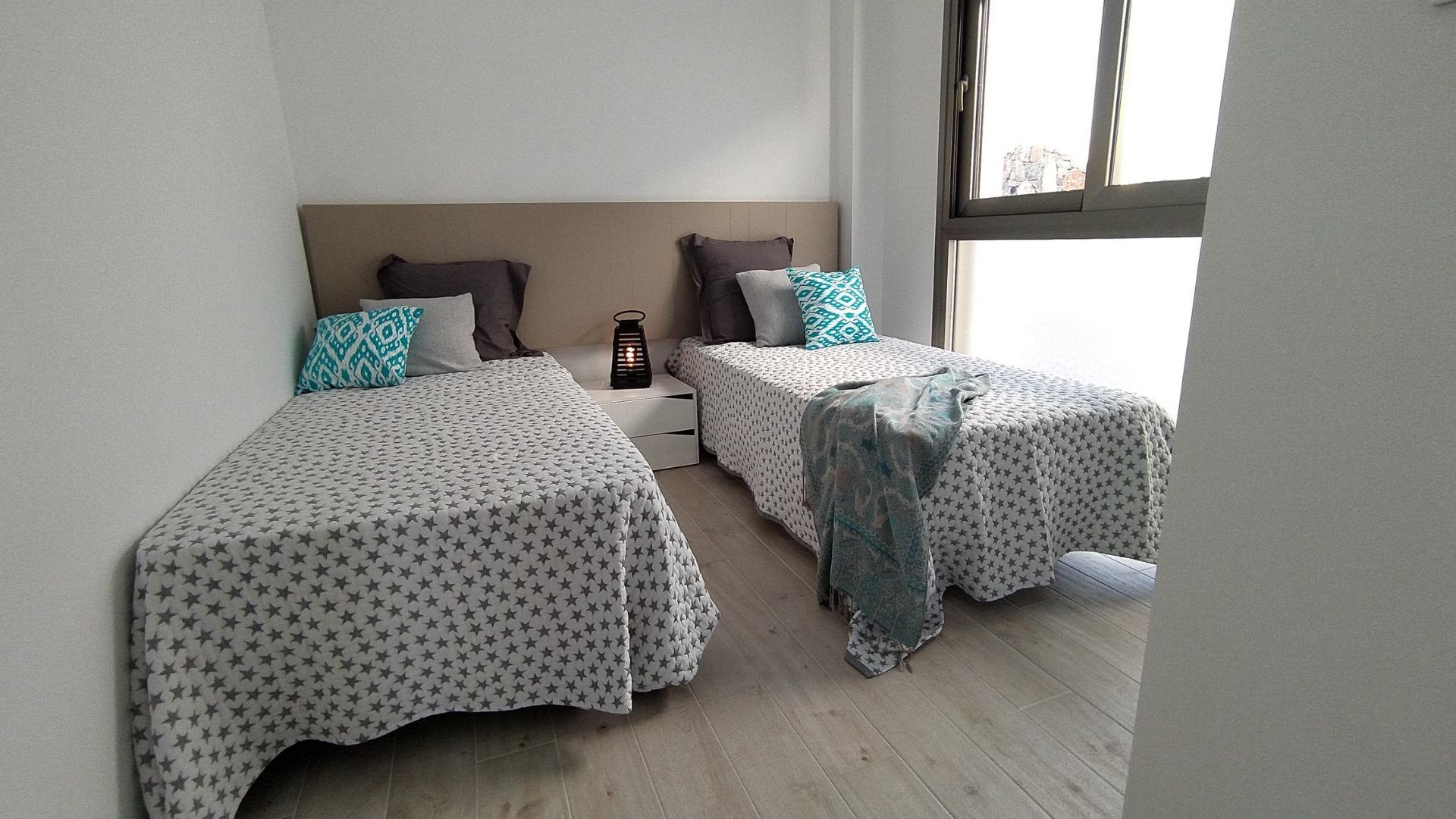 New Build - 3 Bedroom 4 Bathroom Villa in Villamartin - PAU 8  - Alicante